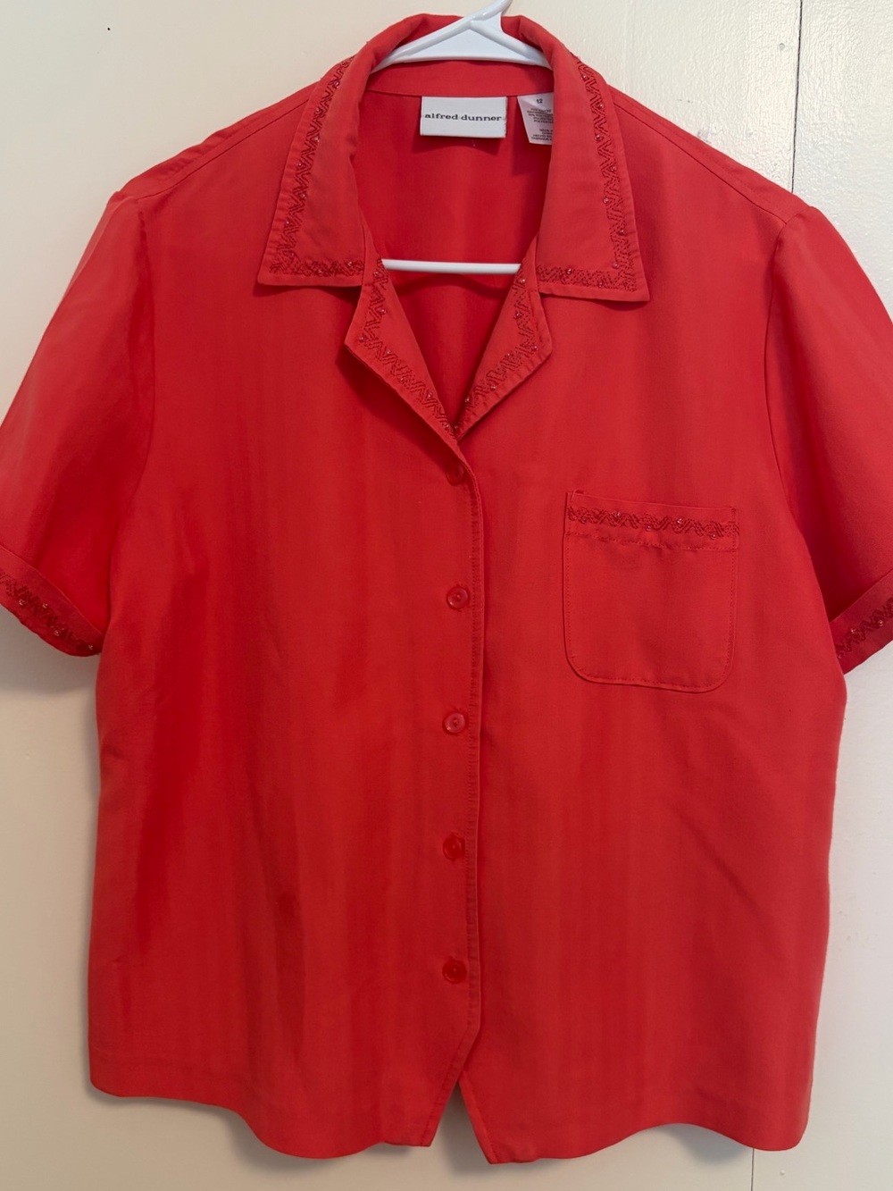 Alfred Dunner Bright Red Short-Sleeve Button-Down Shirt